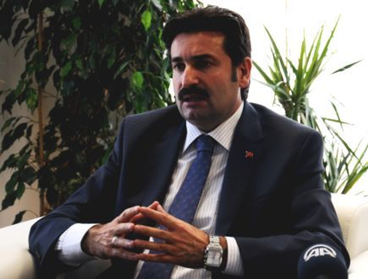 Milletvekillerinin Başörtüsü ile Meclise Girmesi