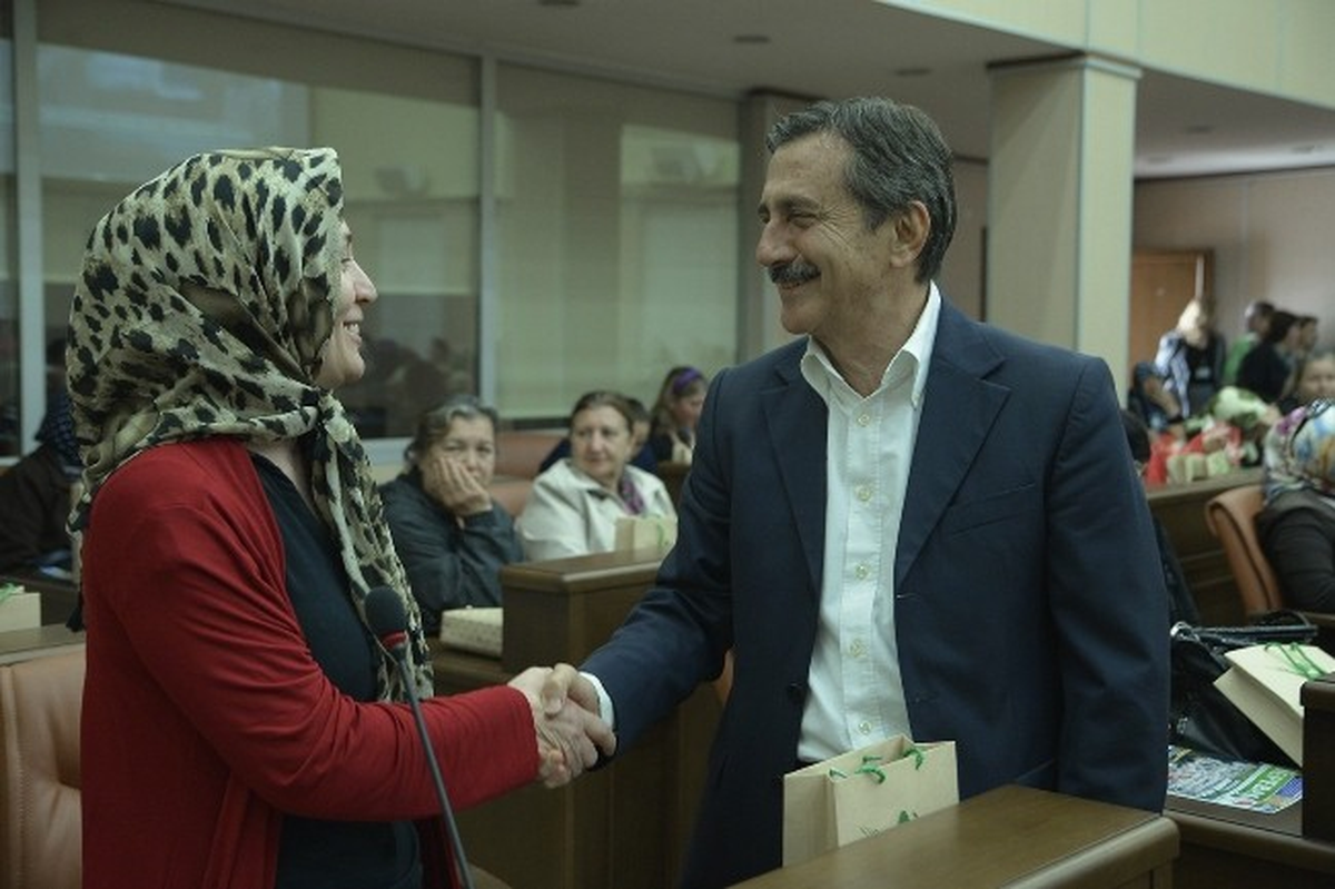 Odunpazarı Bölgesi Kadınlarından Ataç\'a Ziyaret