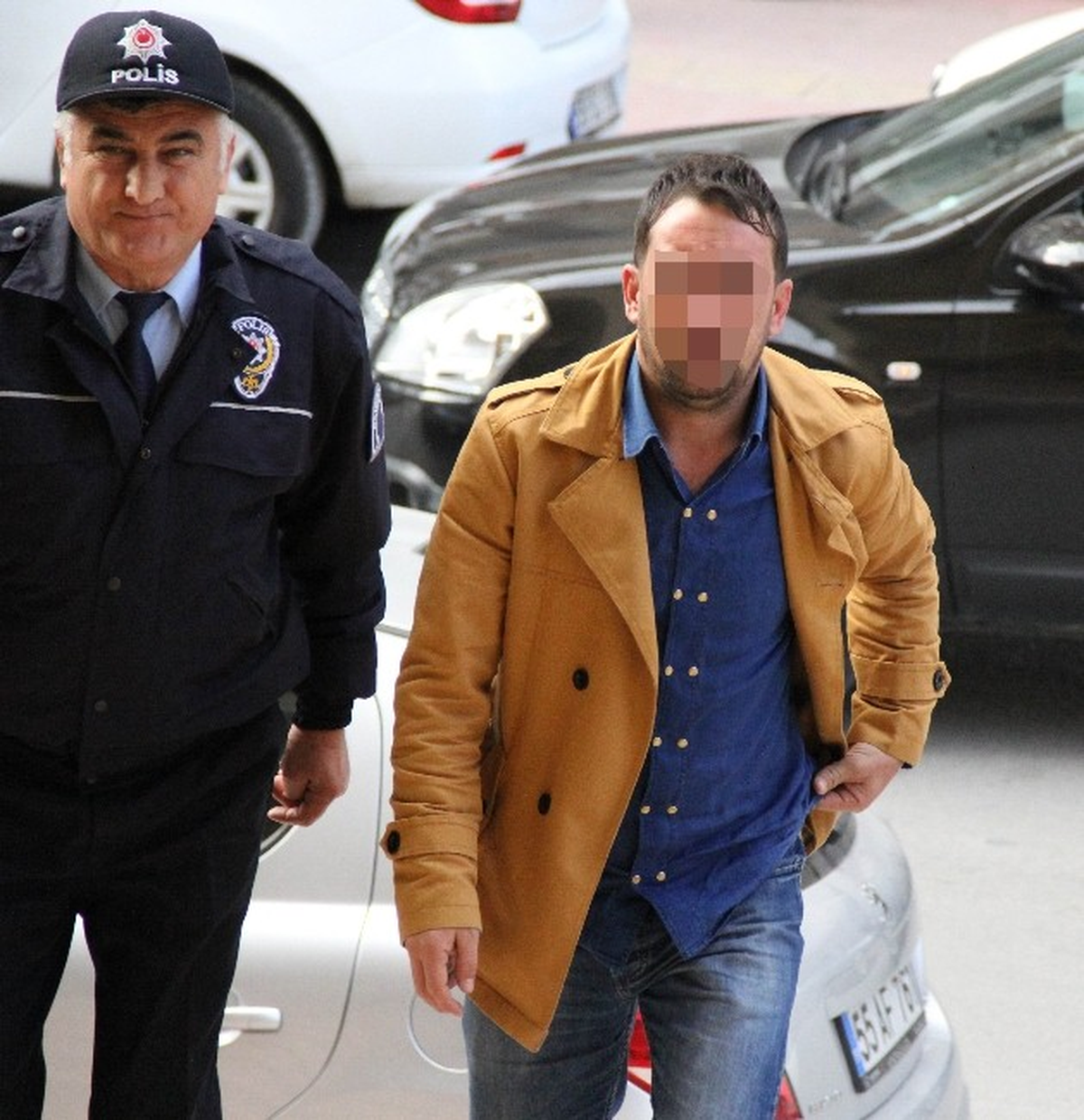 Polis Tabancayla Yakaladı