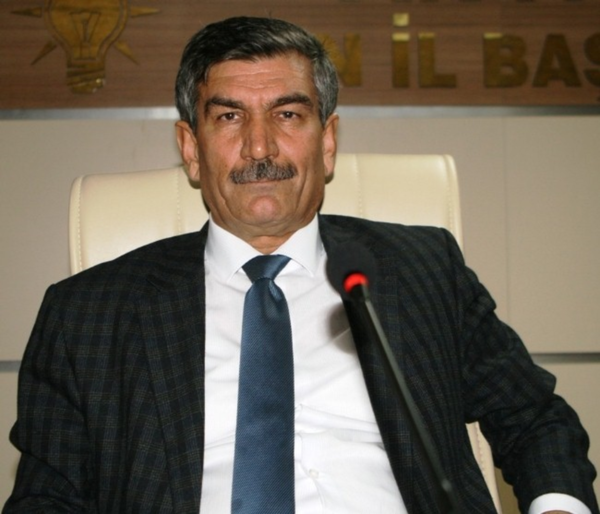 Prof. Dr. Akgül, Van Büyükşehir İçin Aday Adayı