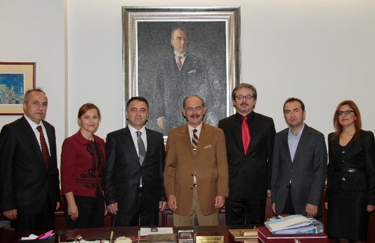 TBMM Genel Sekreteri Neziroğlu\'dan Büyükerşen\'e Ziyaret