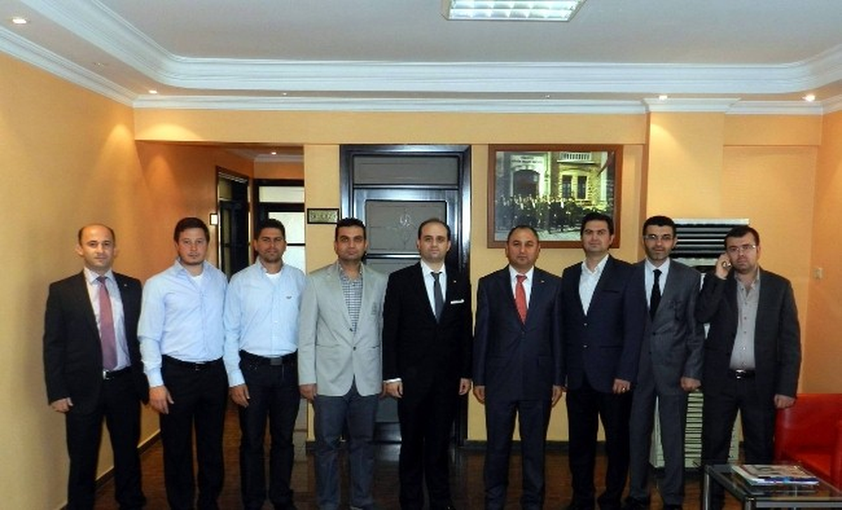 TOBB Manisa İl Genç Girişimciler Kurulu Ticaret Borsası\'nı Ziyaret Etti
