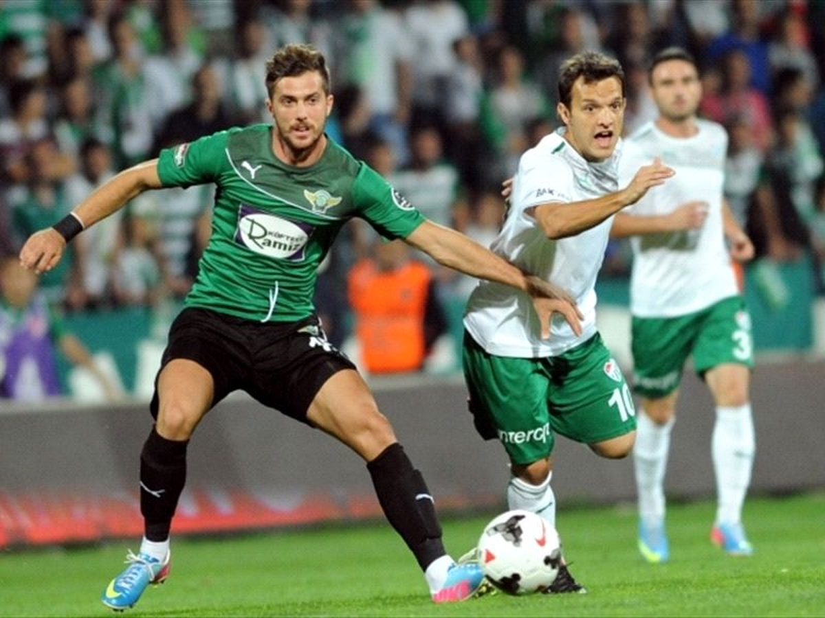 Trabzonspor Uğur Demirok\'un Peşinde