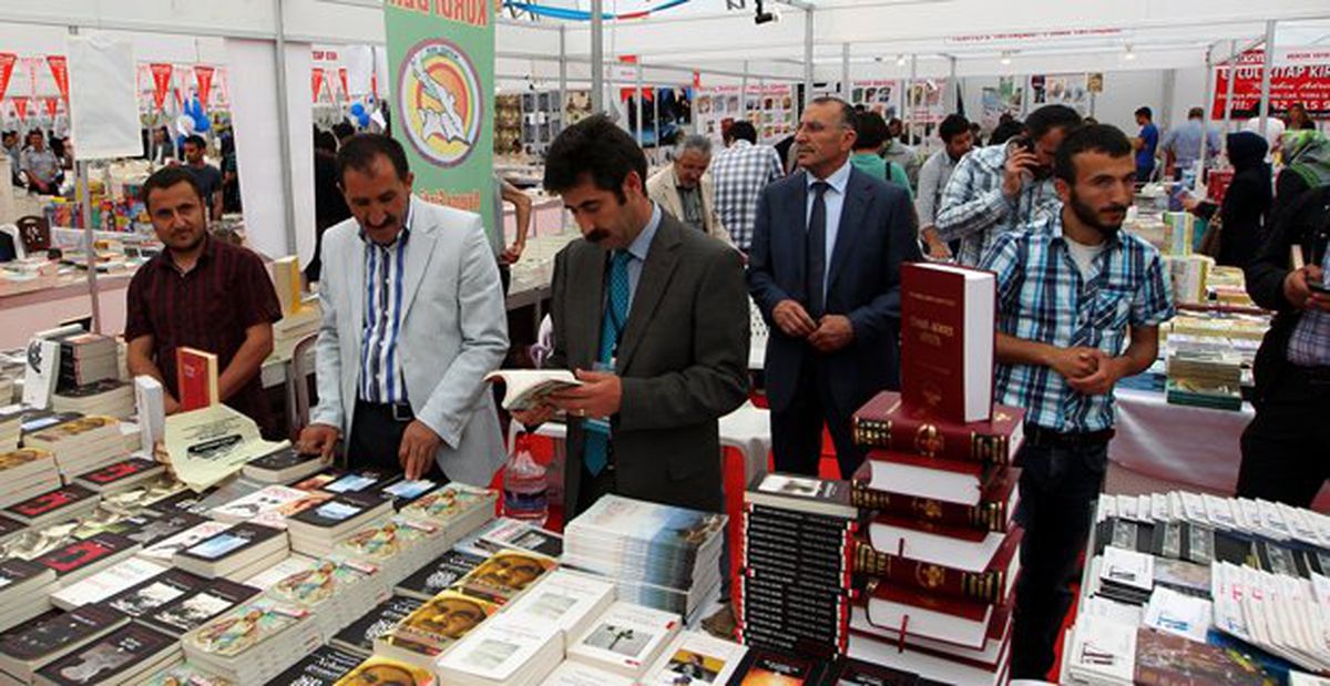 Türkiye\'de 4 Yılda 1 Milyar 112 Milyon Kitap Satıldı