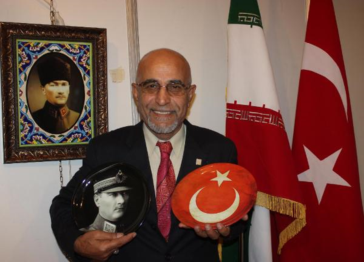 Türkiye Sevdalısı İranlı Sanatçı