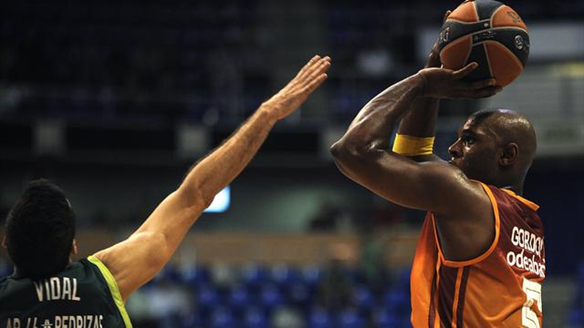 Unıcaja Malaga - Galatasaray Lıv Hospıtal: 84 - 57