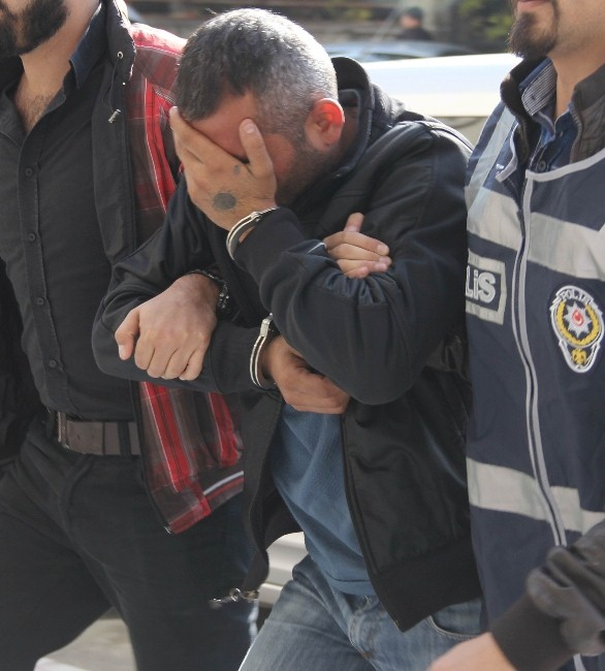 Uyuşturucu Hapla Yakalanan Şahıs Serbest