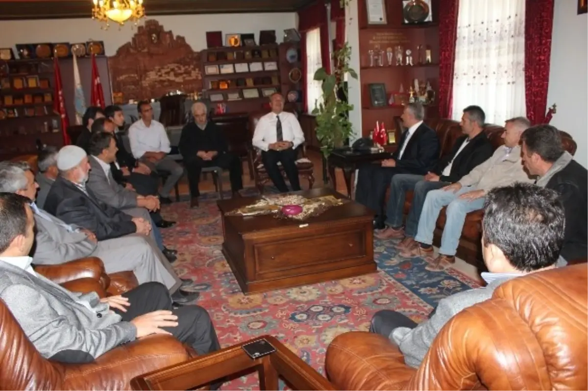 Vatan Şehitleri ve Gazileri Derneği Üyeleri Ünver'i Ziyaret Etti