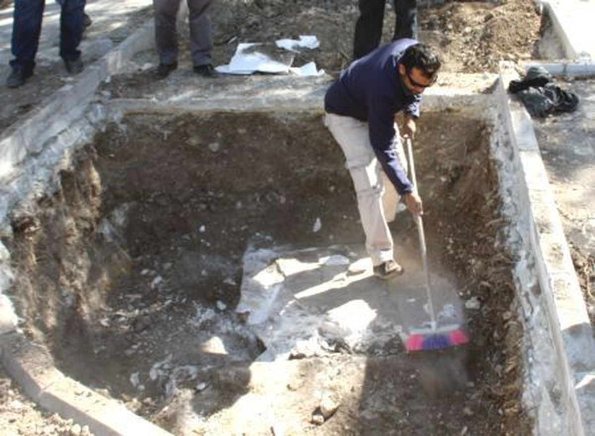 Vilayet Meydanı Düzenlemesinde Su Kanalı Ortaya Çıkarılması