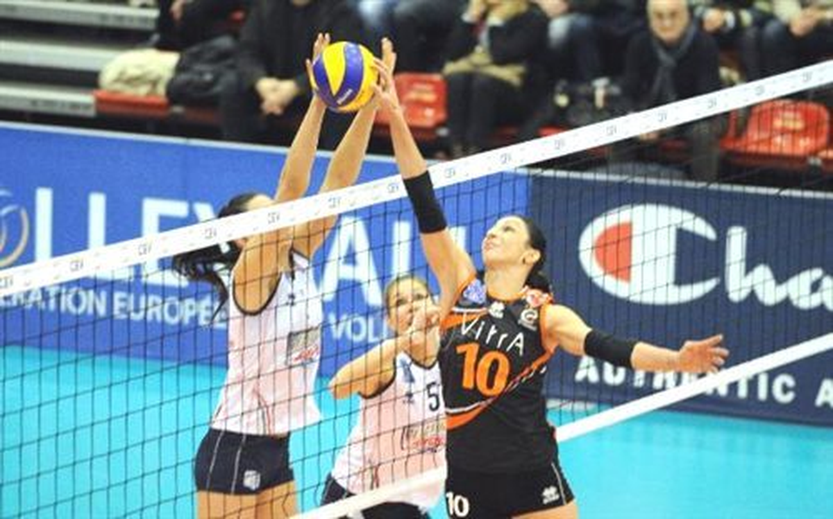 Voleybol: Denizbank Avrupa Bayanlar Şampiyonlar Ligi\'nde Görünüm