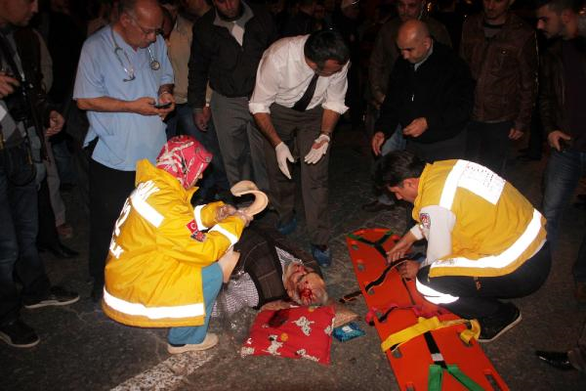 Yaralıya Olay Yerinden Geçen Doktor Müdahale Etti