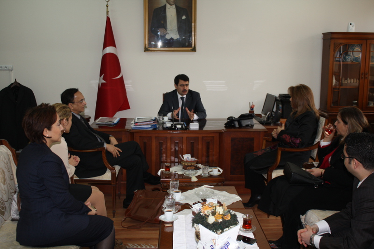 Yaşlı Nüfus Ekonomiye Kazandırılıyor