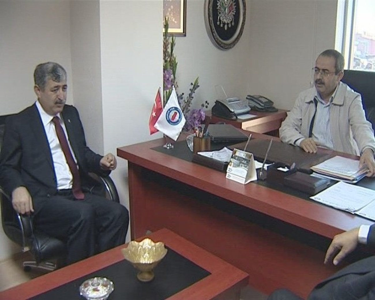 AK Parti\'den Aday Adayı Polat\'tan, STK\'lara Ziyaret 
