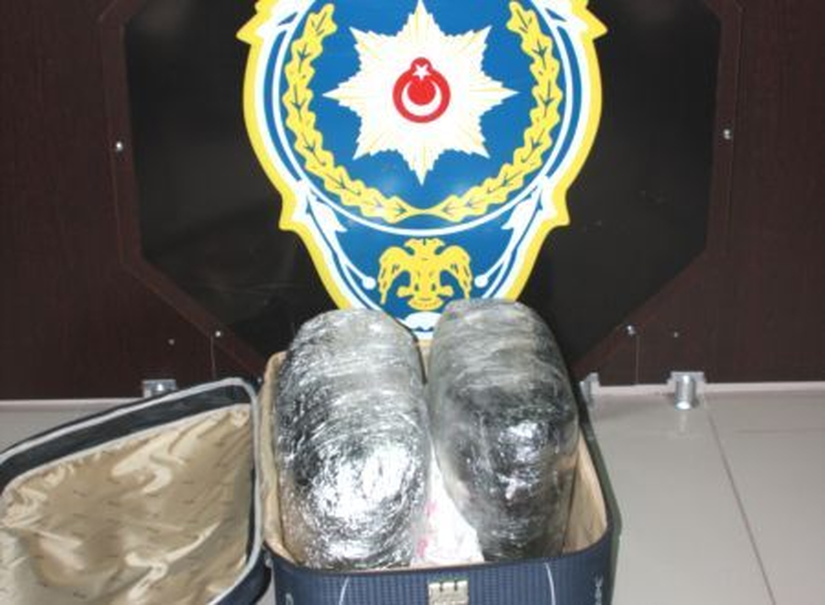 Yolcu Otobüsünde Uyuşturucu Ele Geçirildi