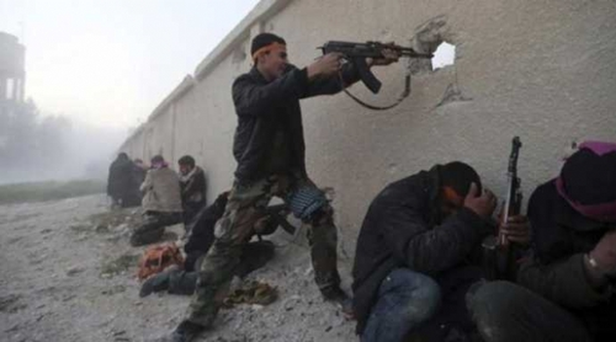 Afganistan\'da Silahlı Çatışma: 13 Ölü, 15 Yaralı