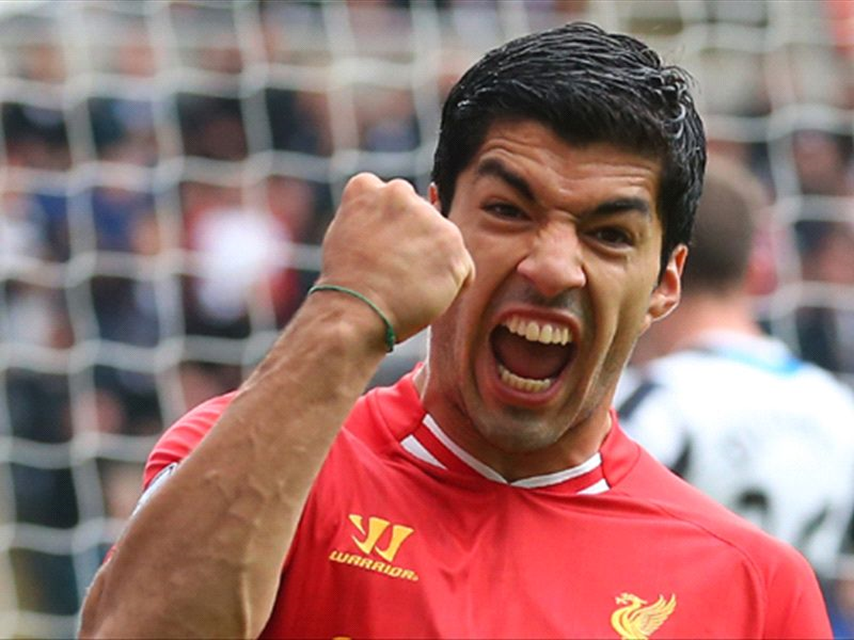 Arsenal, Luis Suarez\'in Peşini Bırakıyor