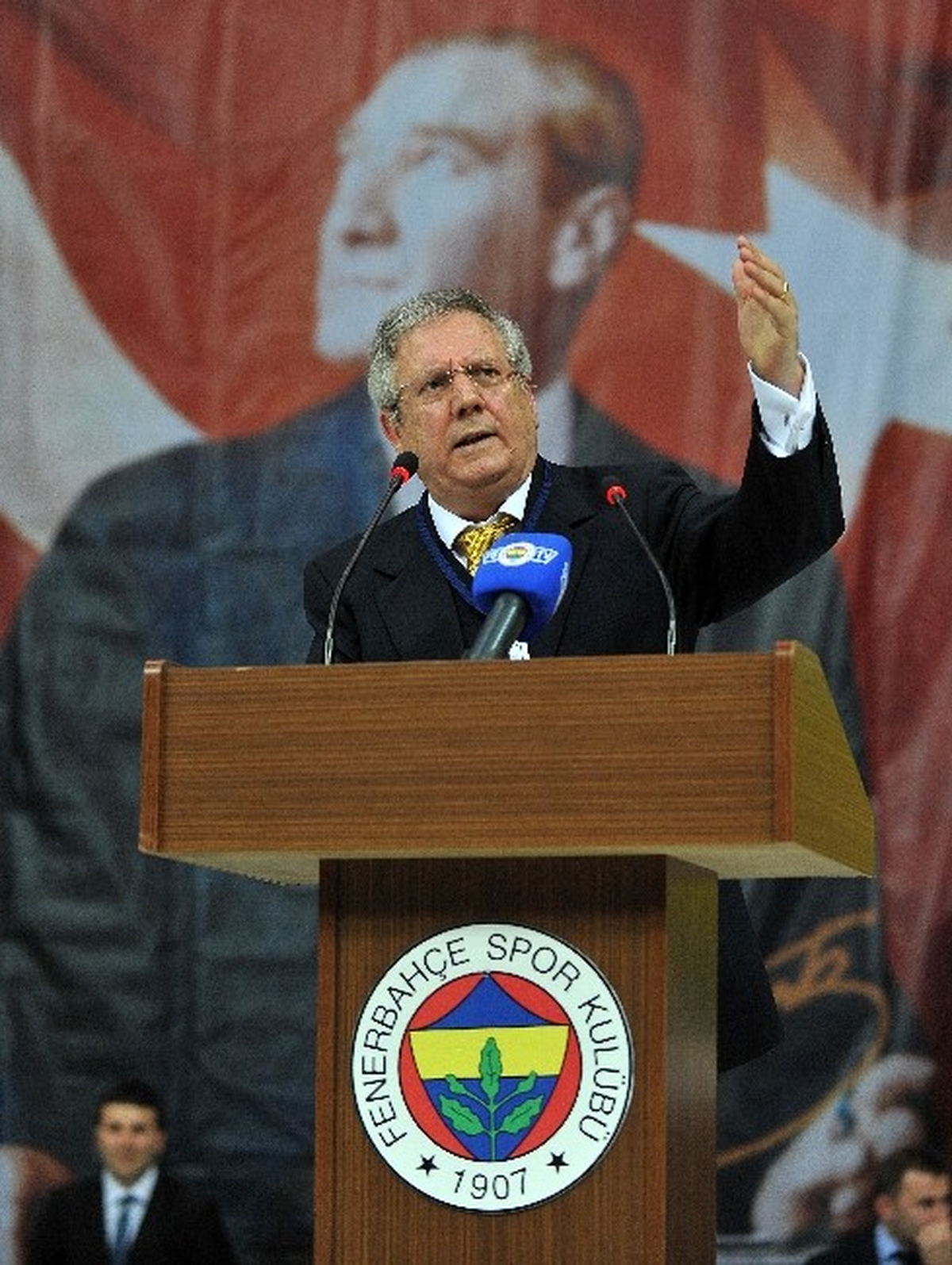 Aziz Yıldırım: "Kulübün 500 Trilyondan Fazla Borcu Yok"