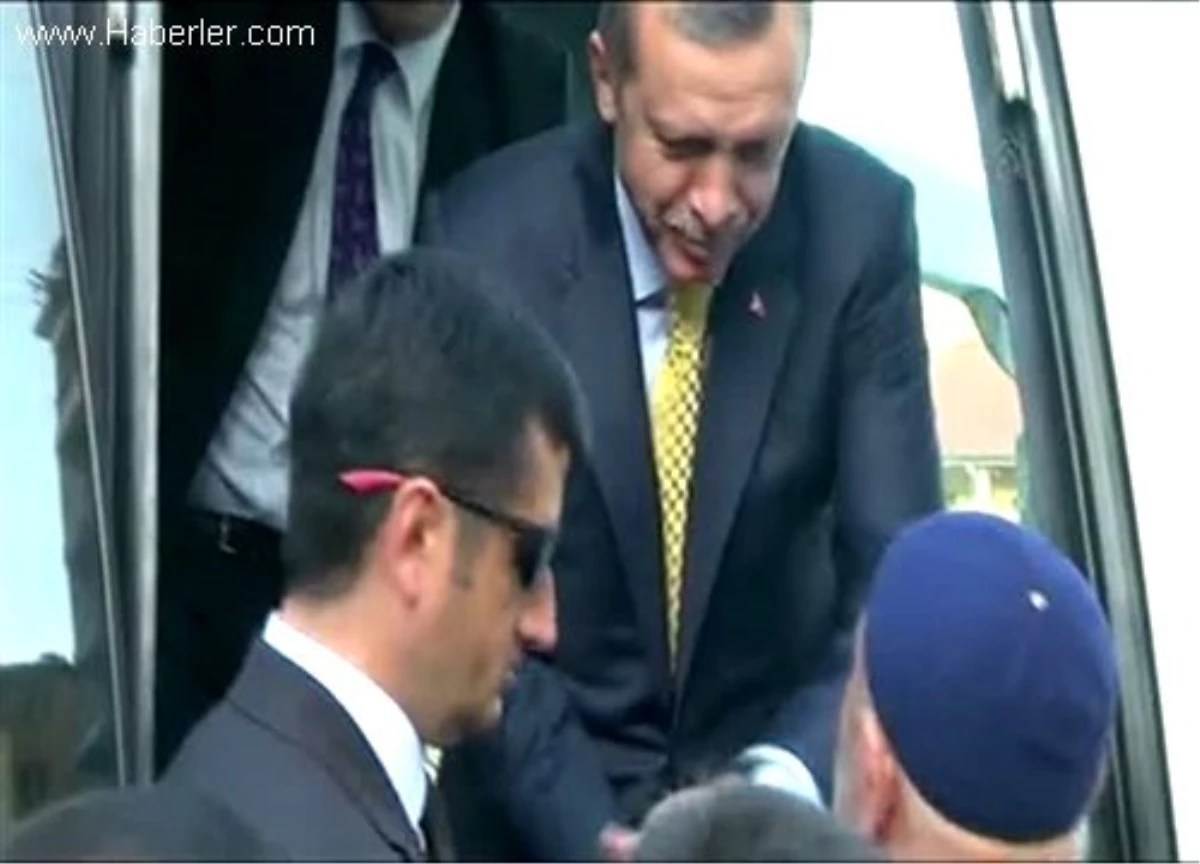 Başbakan Erdoğan, vatandaşların sorunlarını dinledi (2)