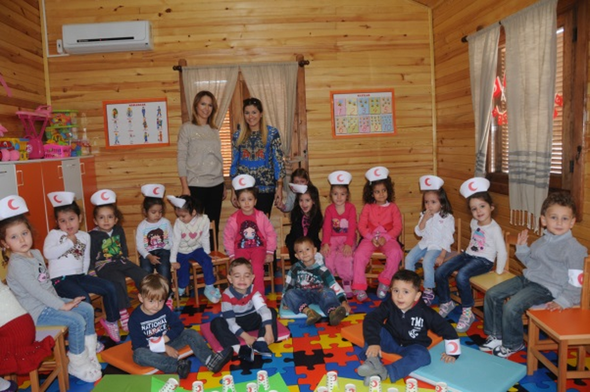 Belediye\'nin Minikleri Kızılay Haftası\'nı Kutladı