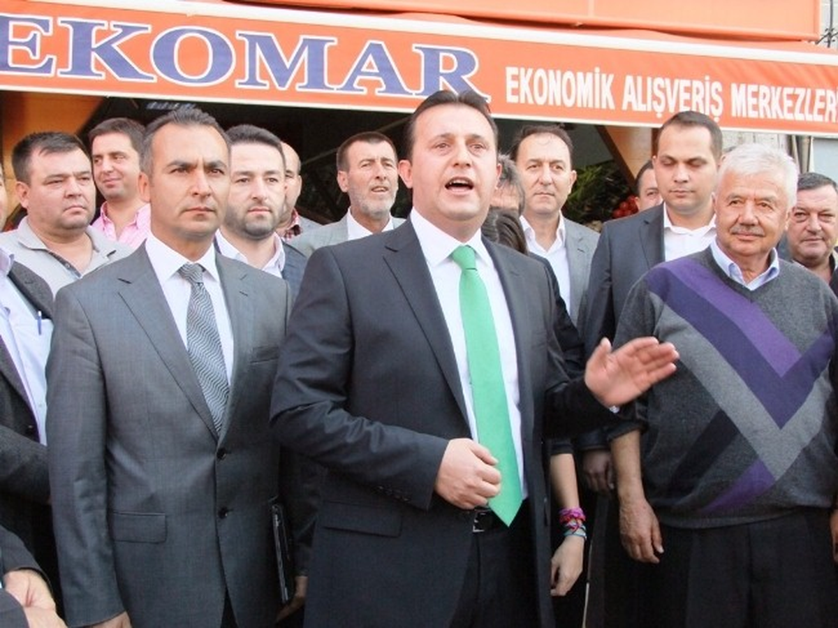 Bülent Soylu, AK Parti\'den Menderes İçin Yola Çıktı