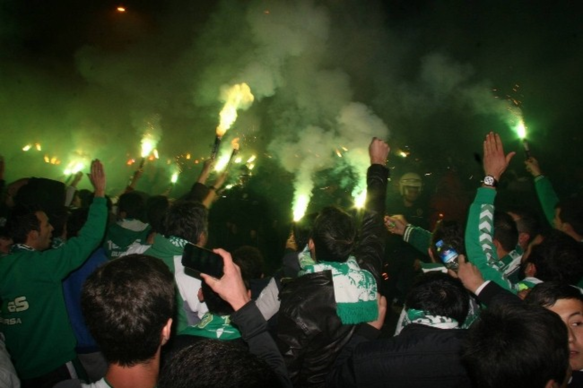 Bursaspor ve Fenerbahçe Kafilesi Stadyuma Geldi