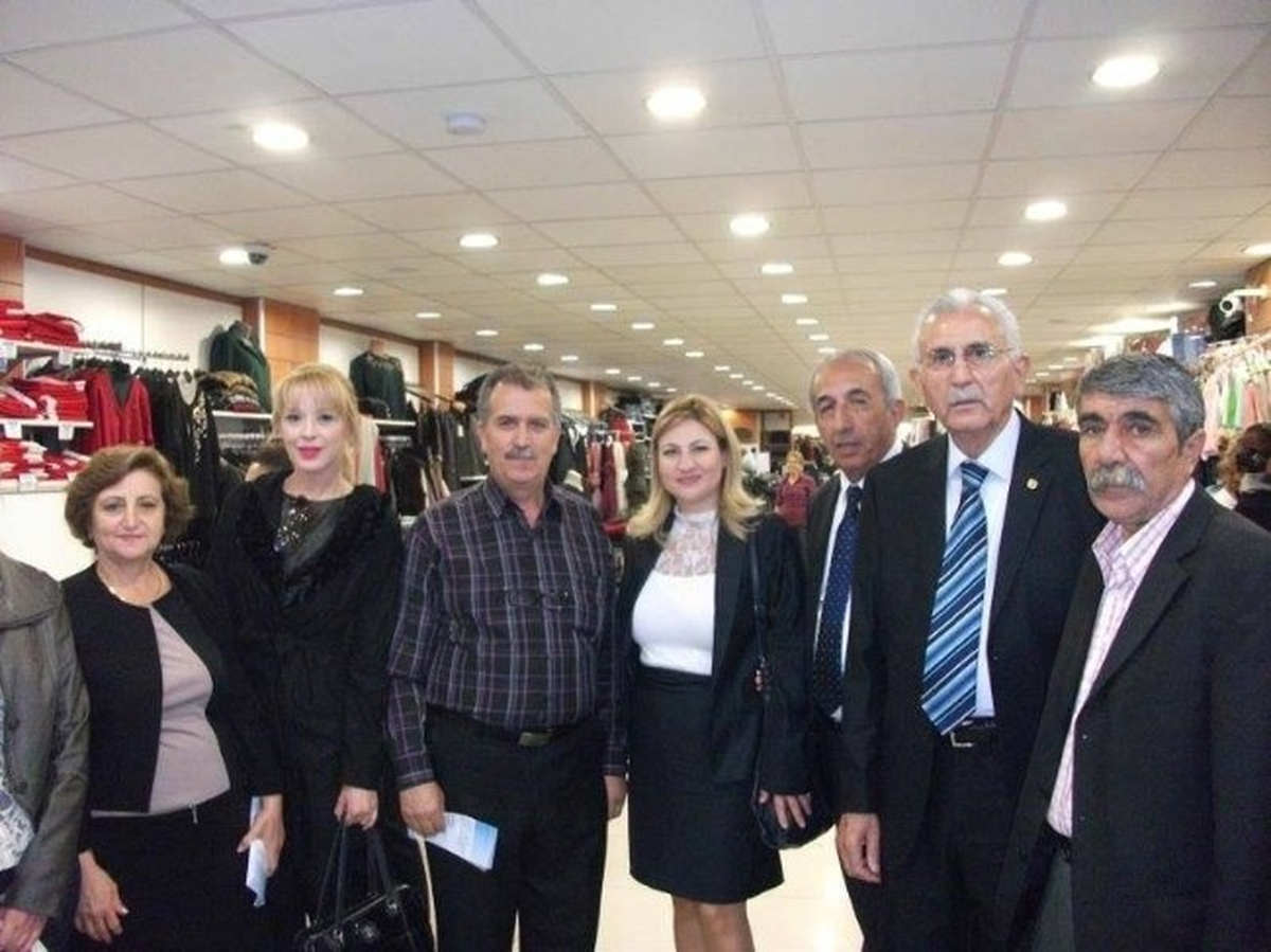CHP\'li Günsel Sağlam, Karşıyaka ile Kucaklaştı
