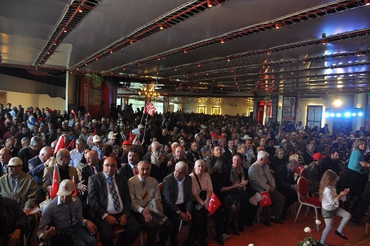 Ege-Koop Genel Başkanı Hüseyin Aslan\'dan Aday Adaylığı Açıklama Töreni