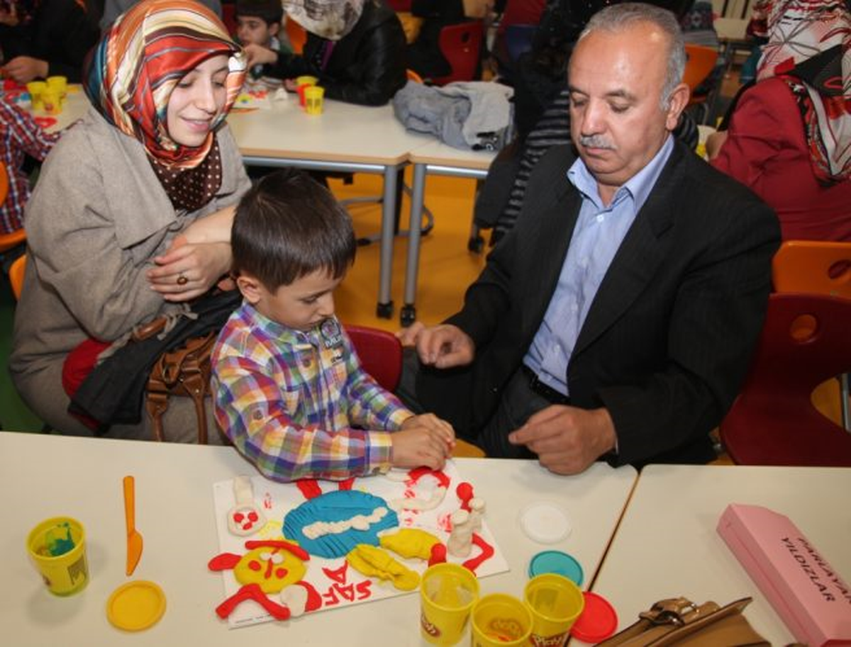 Gonca Çocuk Akademisi\'nden Dedeler Ve Nineler Etkinliği