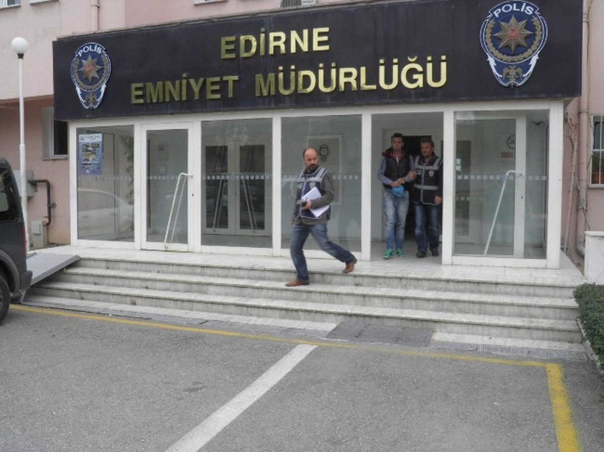 İş Yerlerine Dadanan Hırsız Tutuklandı