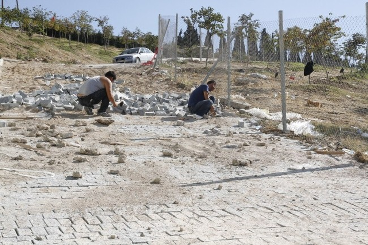 Konak Belediyesi Rampa Düzenlemesi Yaptı