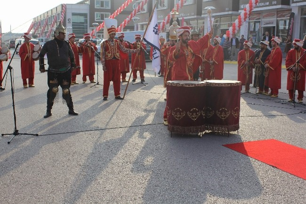 Mehter Takımından Başbakan\'a Beste