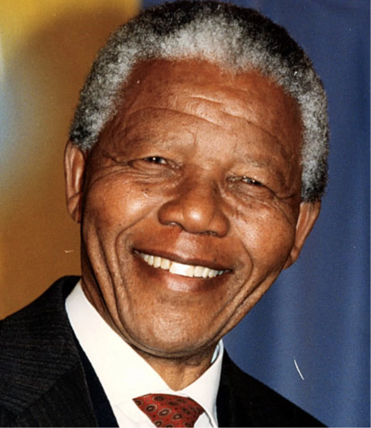 Nelson Mandela\'yı Anlatan Film, Bu Ayın Sonunda Güney Afrika\'da Gösterime Girecek