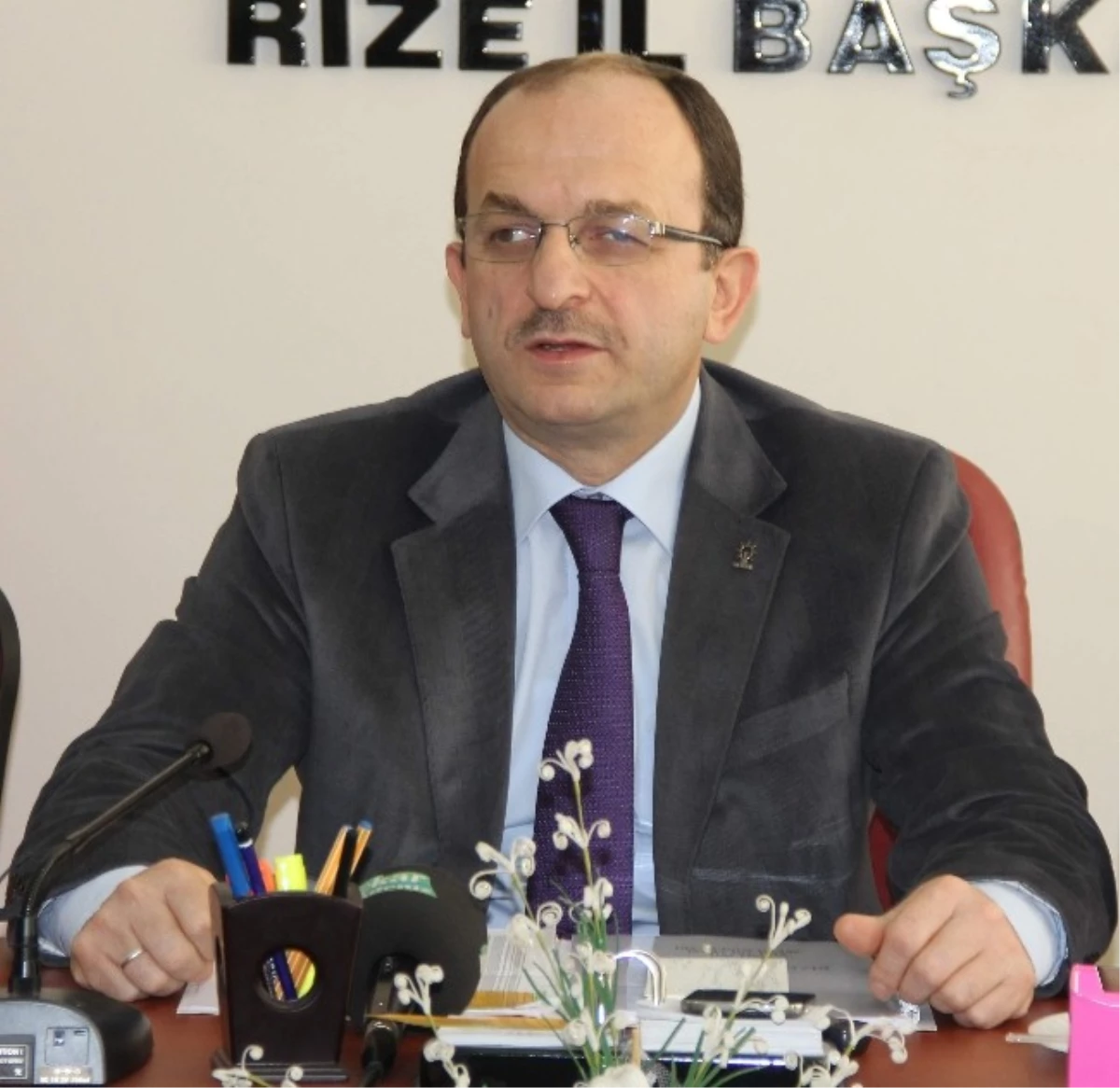 Rize AK Parti\'de Belediye Aday Adayları Belirlendi