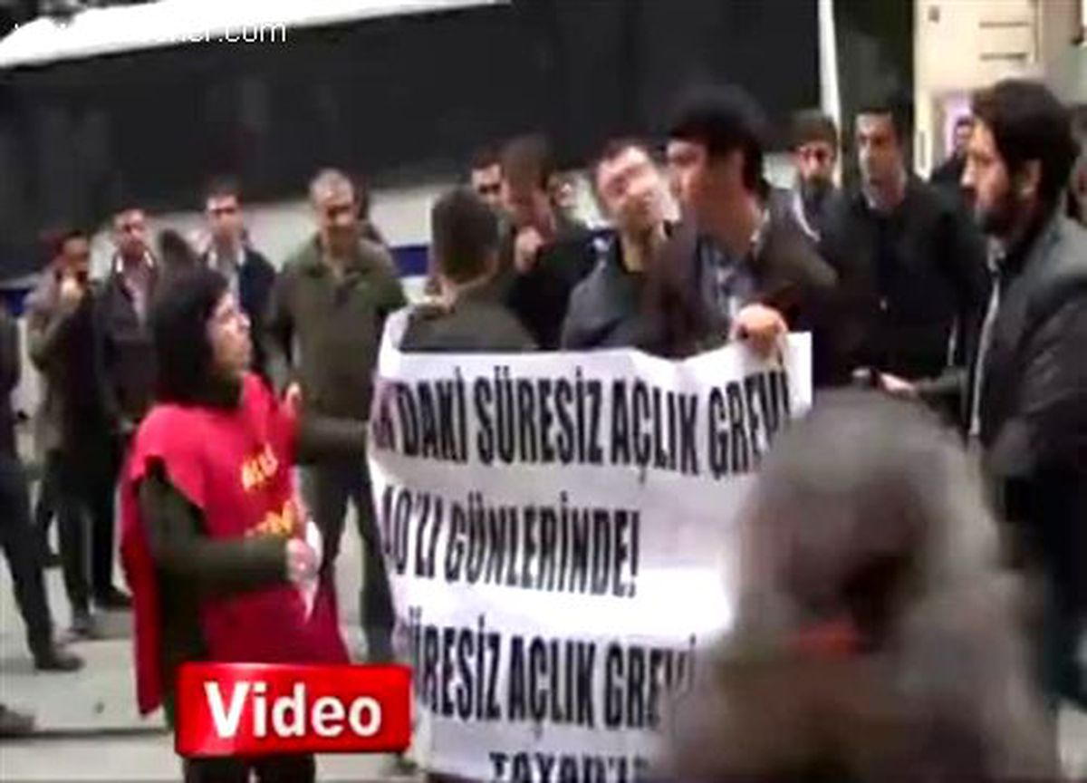 Taksim\'de Gergin Anlar