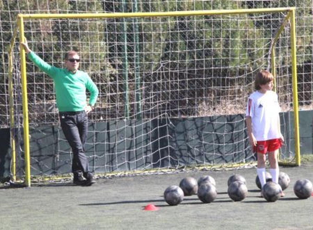Tanju Çolak Futbol Akademisi
