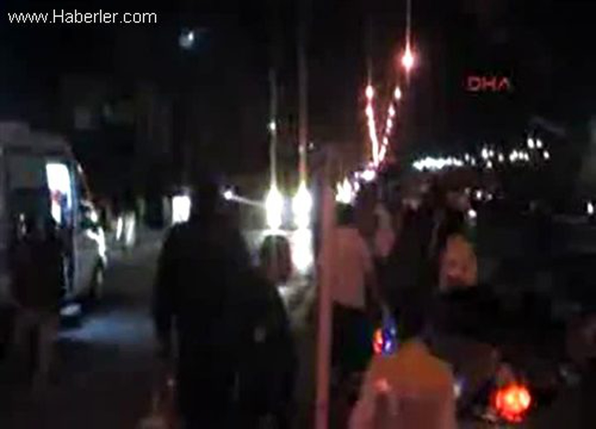 Tarsus\'ta Trafik Kazası 1 Ölü, 4 Yaralı