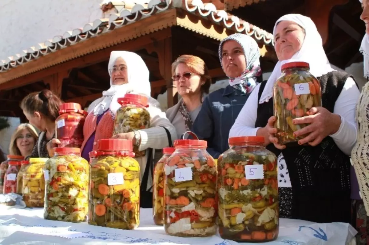 Tohum Takas Şenliği Yapıldı