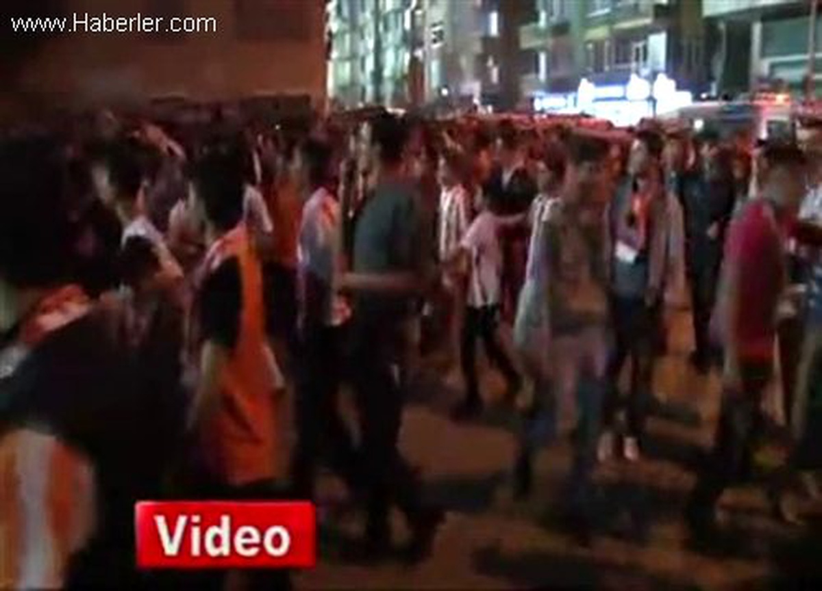 Adanaspor Taraftarı Bilet Fiyatları İçin Stadı Terk Etti