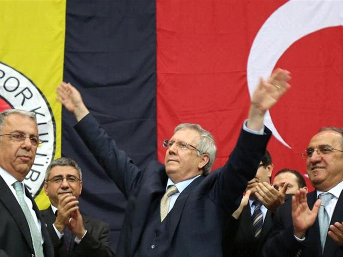 Aziz Yıldırım Tarihe Geçecek!