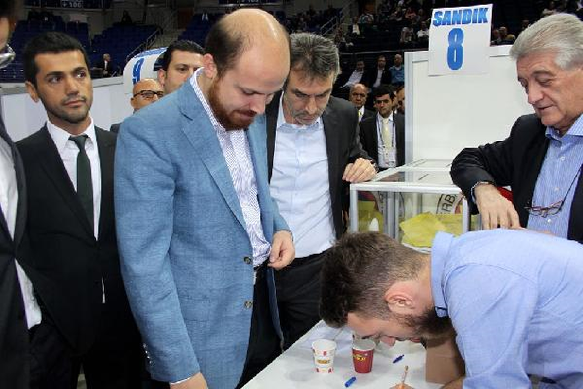 Başbakan\'ın Oğlu da Oyunu Kullandı