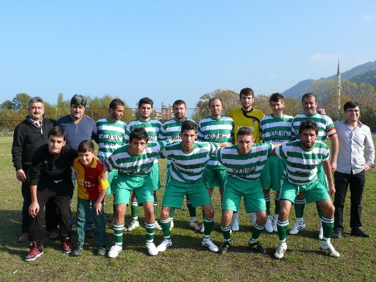 Çatalzeytinspor Evinde Ağırladığı Pınarbaşıspor\'u 3-0 Yendi