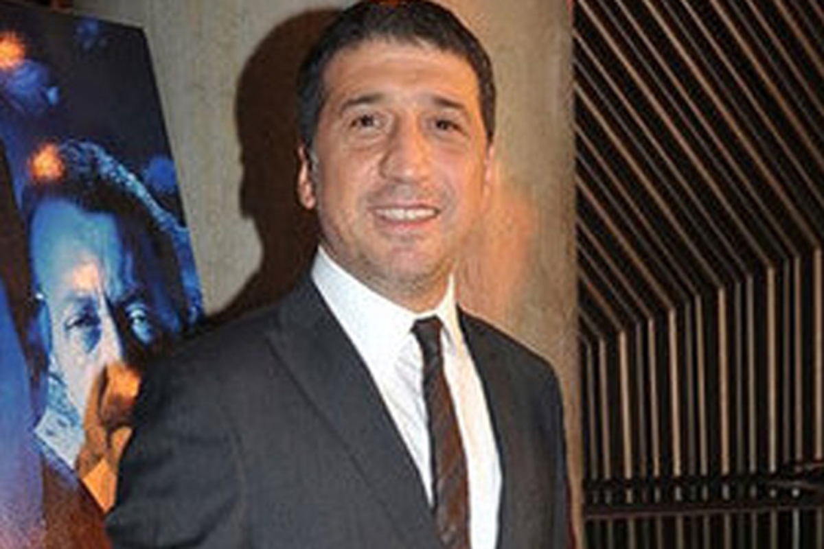 Cem Davran: Eyvah Yakalandık