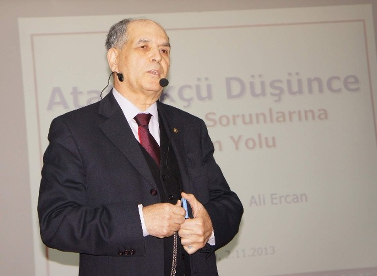 Ercan, Kastamonu\'da \'Atatürkçü Düşünce Sistemi\'ni Anlattı