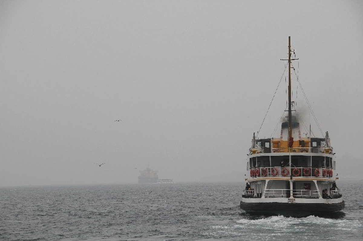 İstanbul Güne Sisle Uyandı