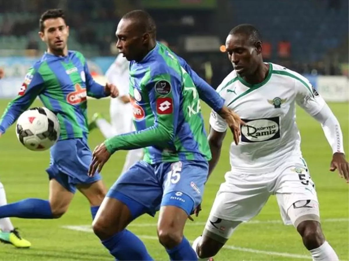 Çaykur Rizespor ile Akhisar Belediye Berabere Kaldı: 0-0
