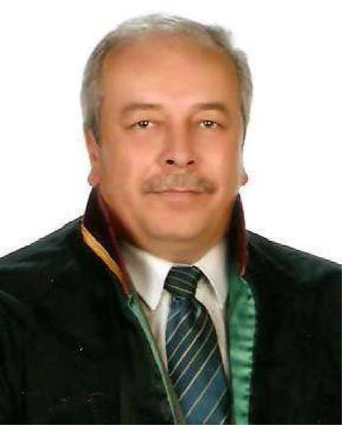 Trafik Kazasında Ölen Giresunlu Avukat Toprağa Verildi