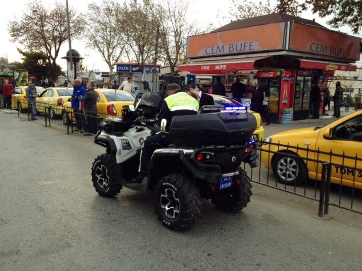 Trafik\'te Atv\'li Polis Dönemi