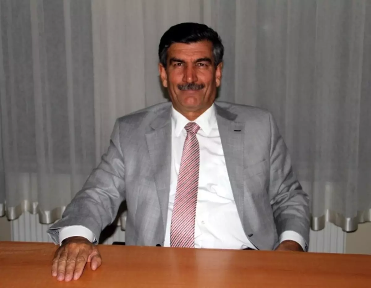 Van Büyükşehir Belediye Başkan Aday Adayı Akgül İlçe Ziyaretlerini Sürdürüyor