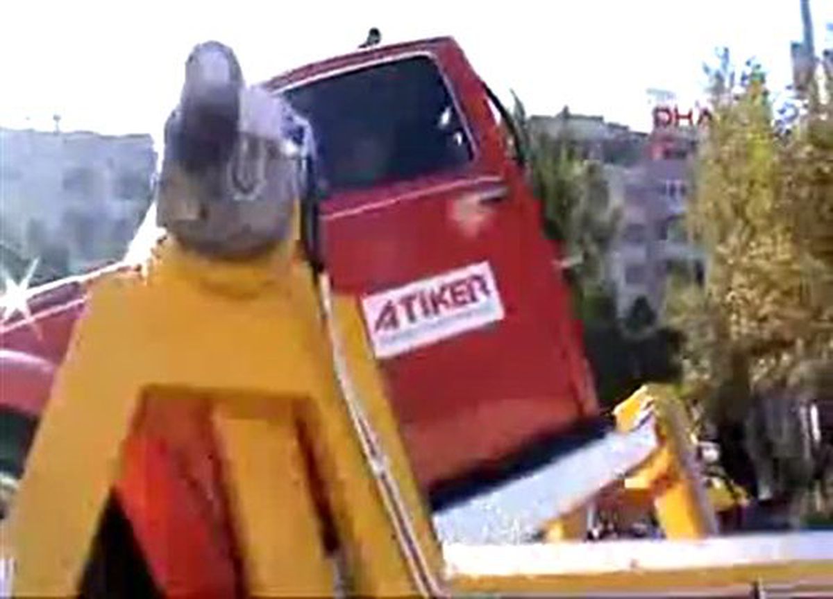Adıyaman\'da Sürücüler Simülatörlü Test ile Uyarıldı