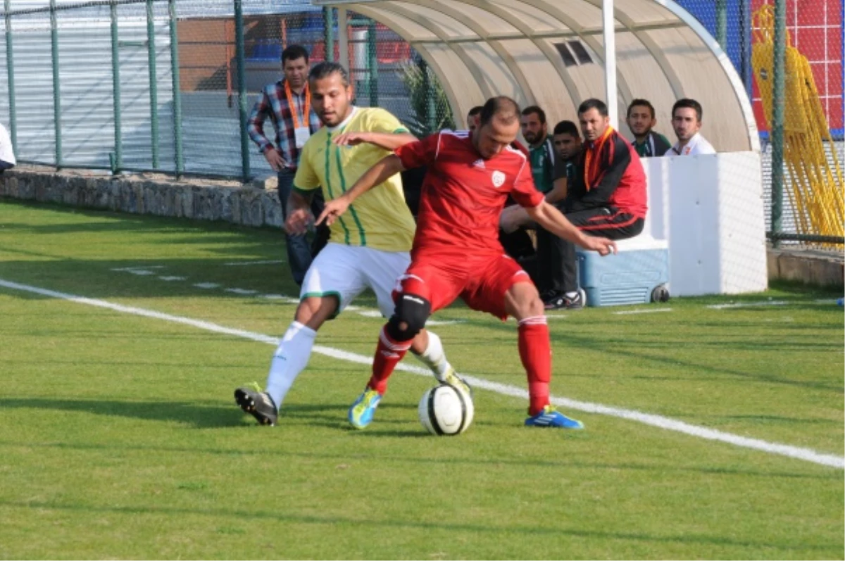 Manisa Belediyespor-Gümüşorduspor: 1-1